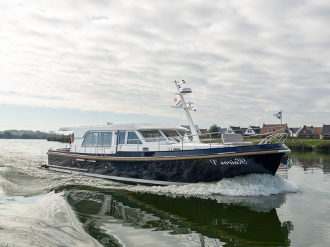 Linssen Grand Sturdy 500 Sedan