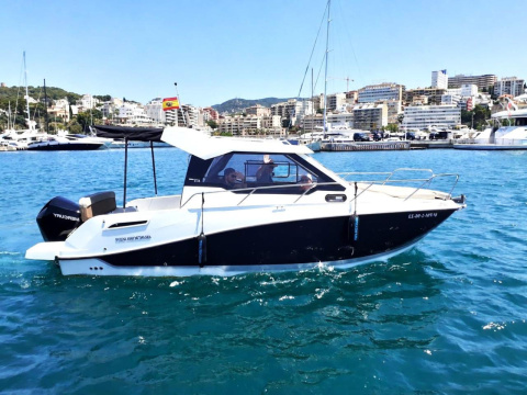 Quicksilver Active 675 Weekend