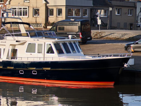 Alm Almtrawler 1600AD