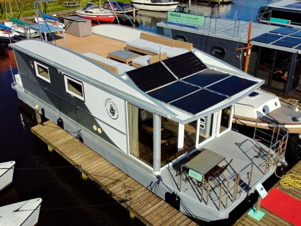 2021 Nordic Season 47 Sea37 CE-C Special Houseboat, EUR 198.500,-
