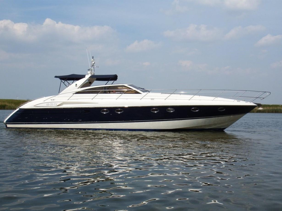 1997 Princess V 52, Under Offer
