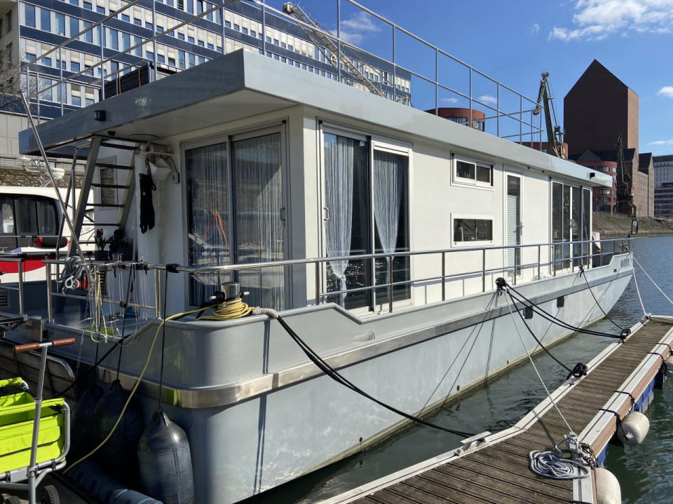 2017 Cruising Home Traveller, EUR 525.000,-