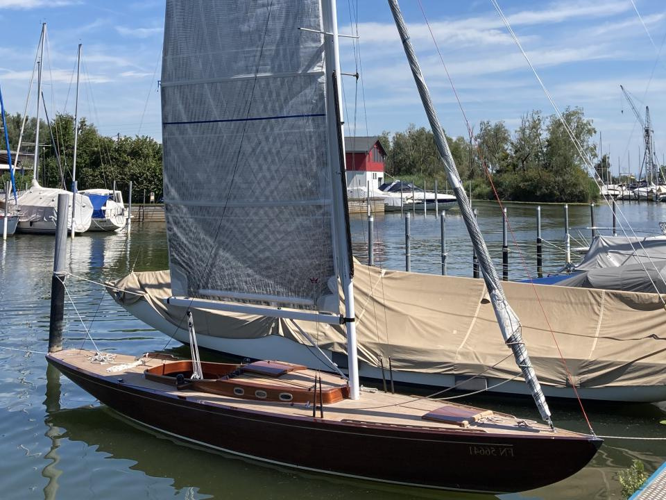 Carbon Rigg mit Segel, EUR 14.500,-