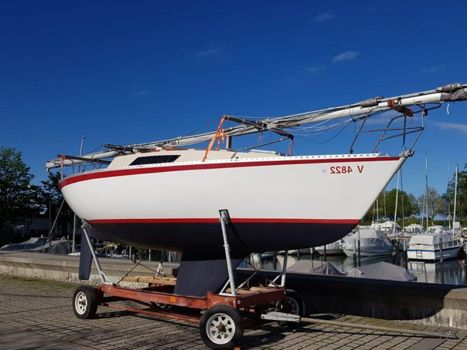 Kleines Segelboot Rtsel