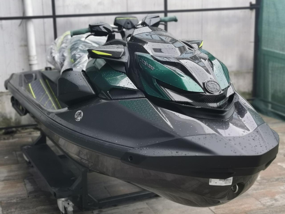 2023 Sea-Doo RXP X 300 APEX, EUR 23.900,-