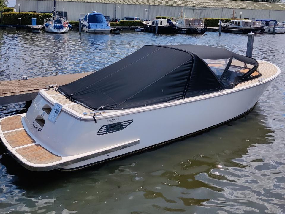 2017 Bola Grand Shadow Cruiser 27, EUR 68.500,-