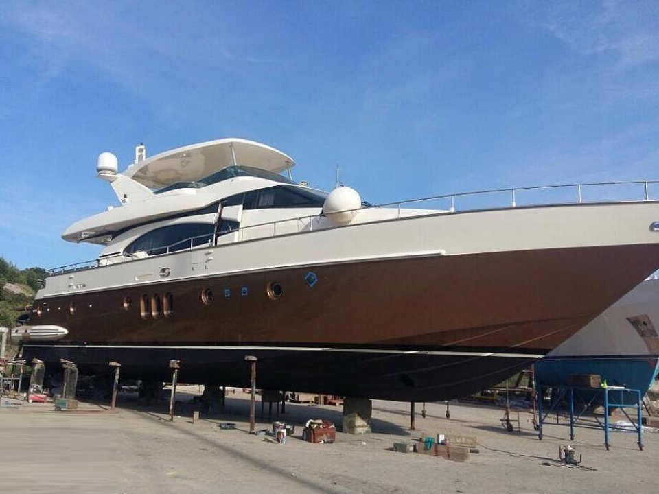 2002 Azimut Solar 74, EUR 499.000,-