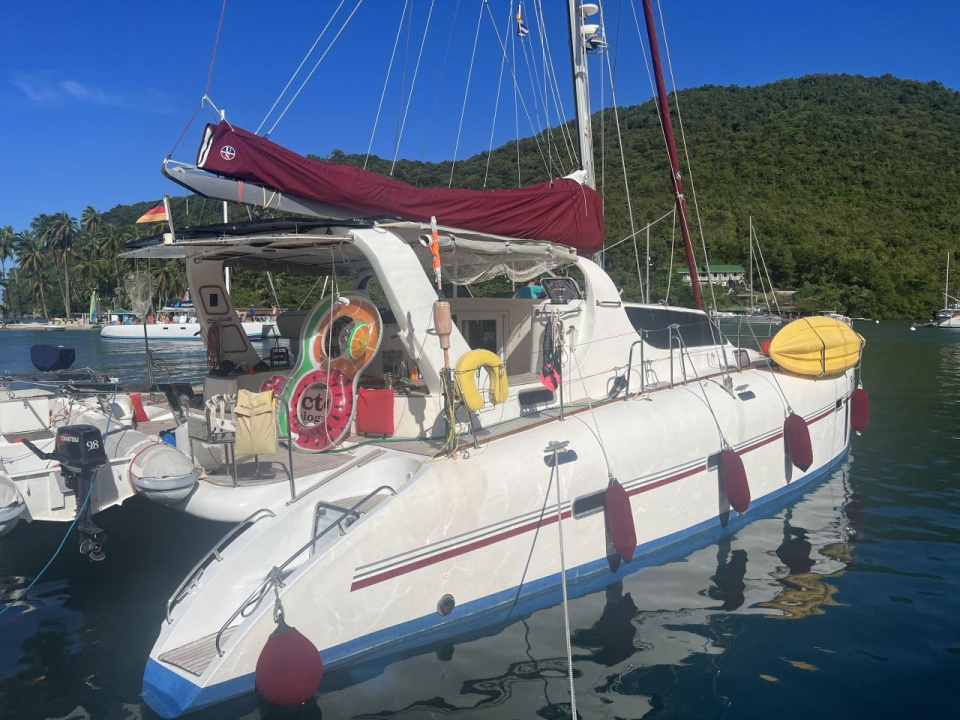 Dean Catamarans DEAN Espace 440 image