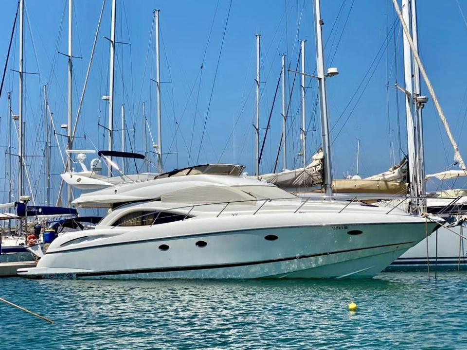 2004 Sunseeker Manhattan 56, EUR 295,000