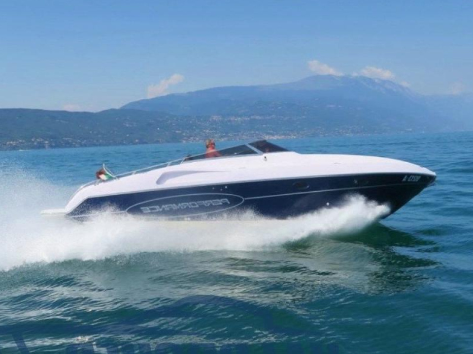 2002 Performance Marine 907 Performance, EUR 98.000,-