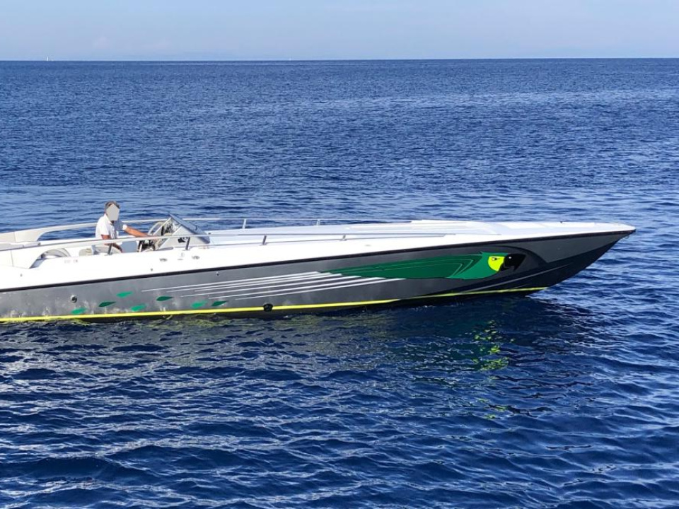 1999 FB Design Buzzi Sunracer 38, EUR 149,000